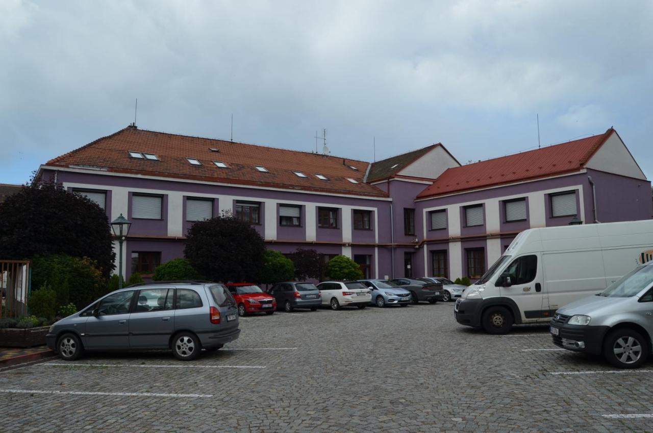 U Heligonky Hotel Brno Exterior photo