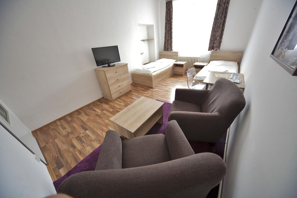 U Heligonky Hotel Brno Room photo