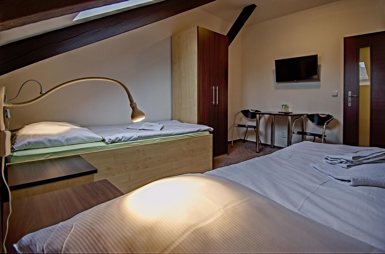 U Heligonky Hotel Brno Exterior photo